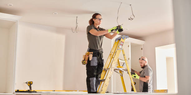 Best Affordable Electrician  in Toluca, IL